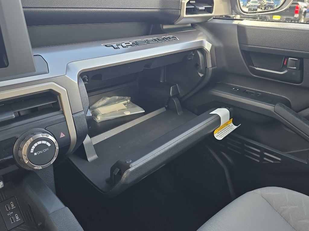 2026 Toyota Tacoma 4WD SR5