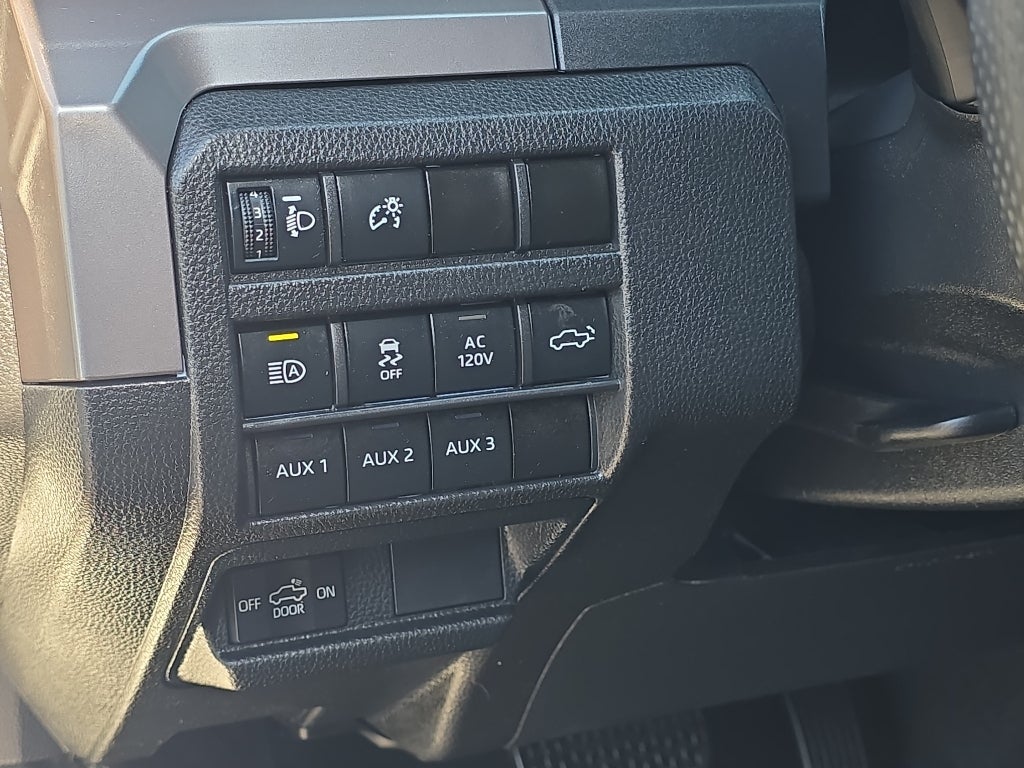 2024 Toyota Tacoma 4WD SR5