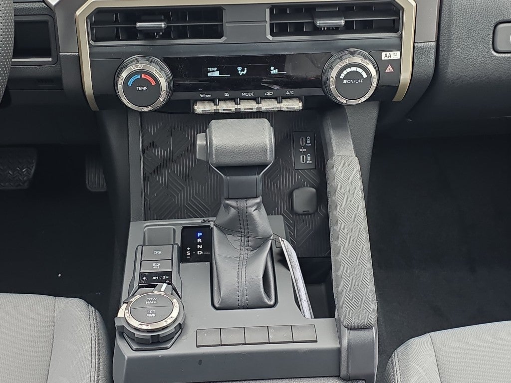 2026 Toyota Tacoma 4WD SR5