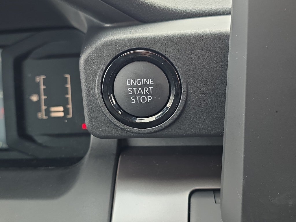 2026 Toyota Tacoma 4WD SR5