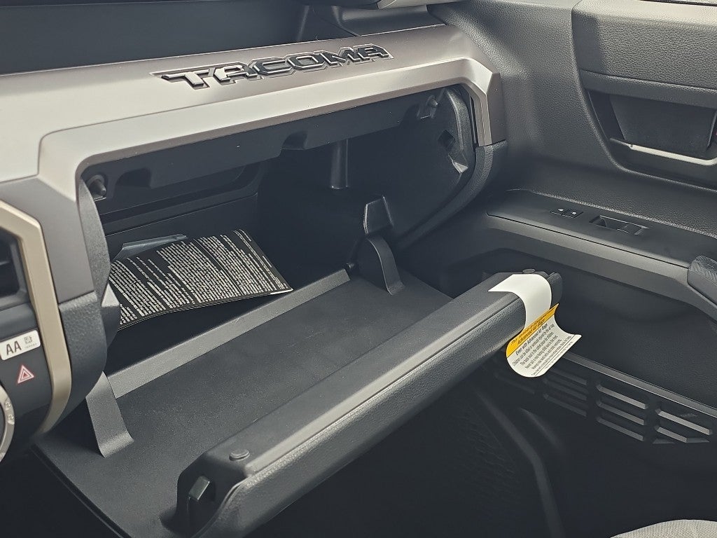 2026 Toyota Tacoma 4WD SR5