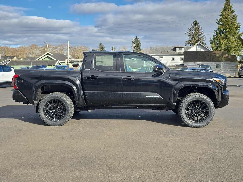 2026 Toyota Tacoma 4WD SR5