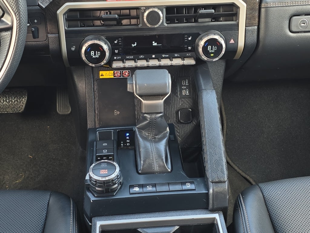 2024 Toyota Tacoma 4WD SR5