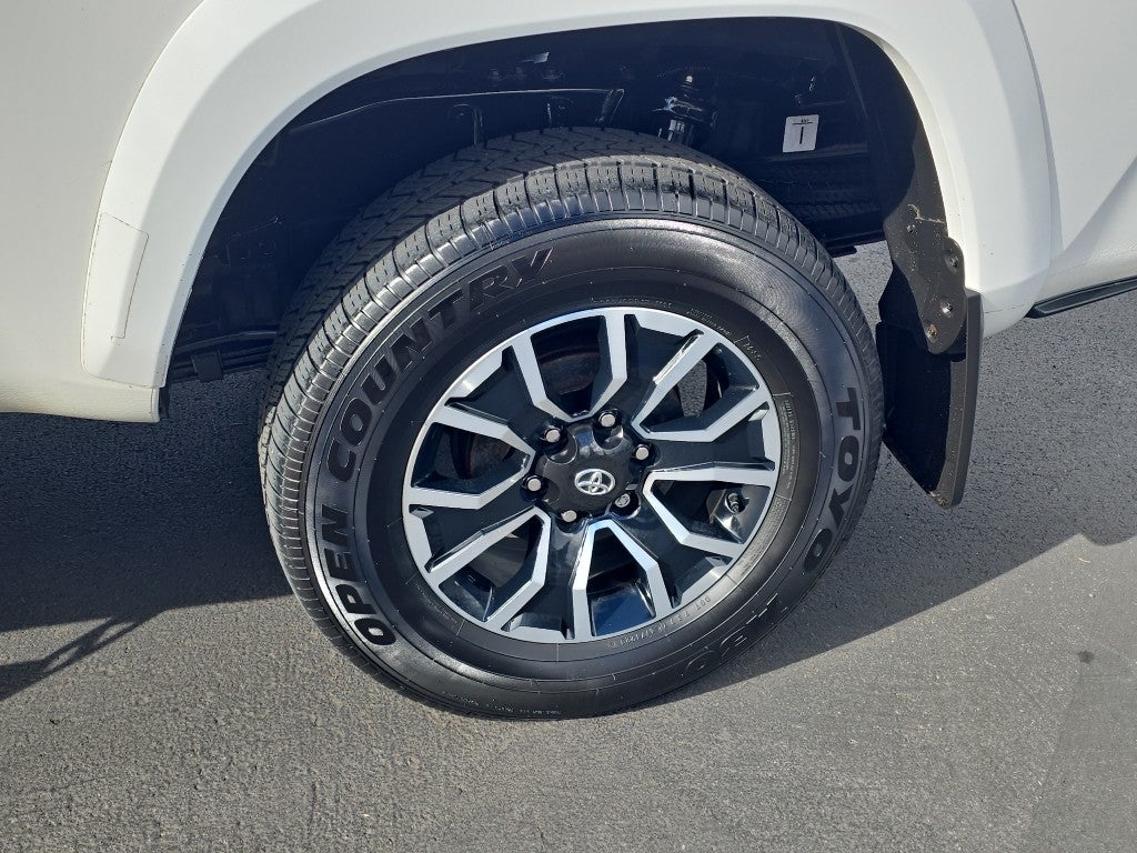 2023 Toyota Tacoma 4WD SR5
