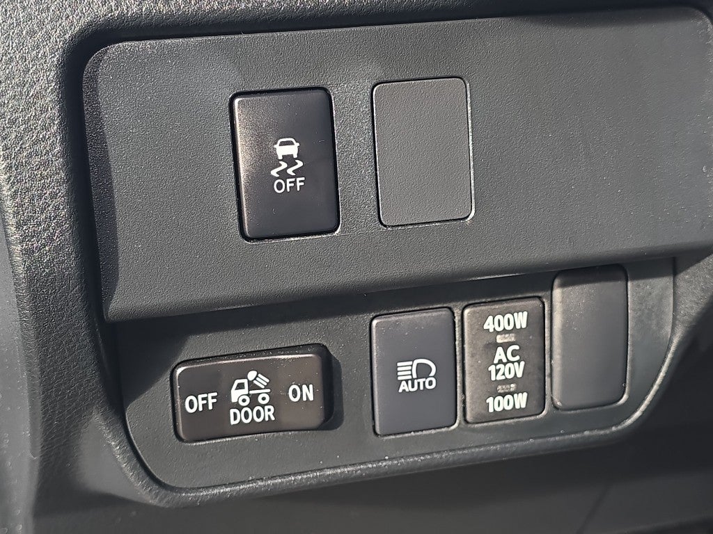 2023 Toyota Tacoma 4WD SR5