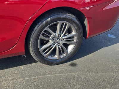 2016 Toyota Camry XLE