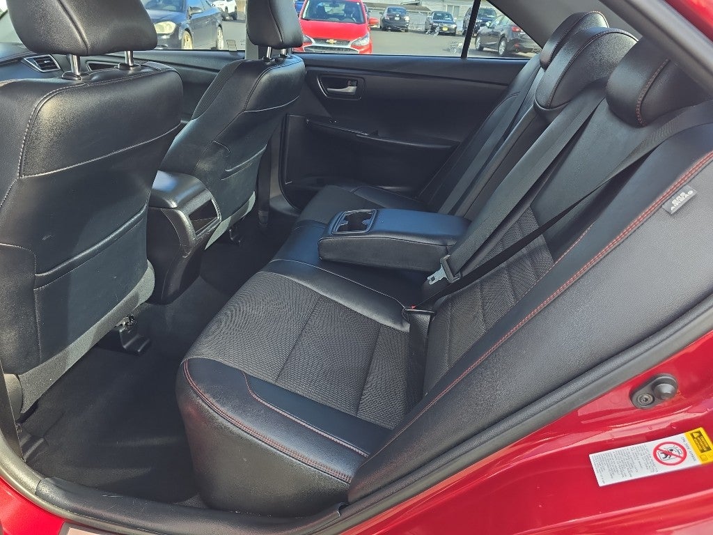 2016 Toyota Camry XLE