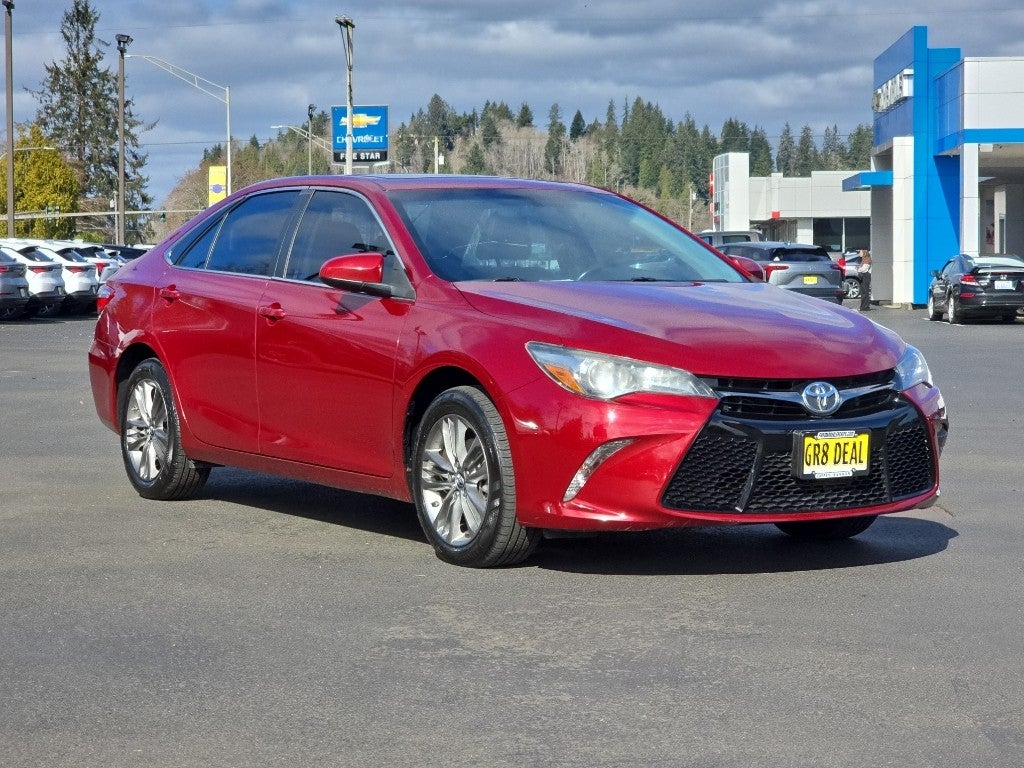 2016 Toyota Camry XLE