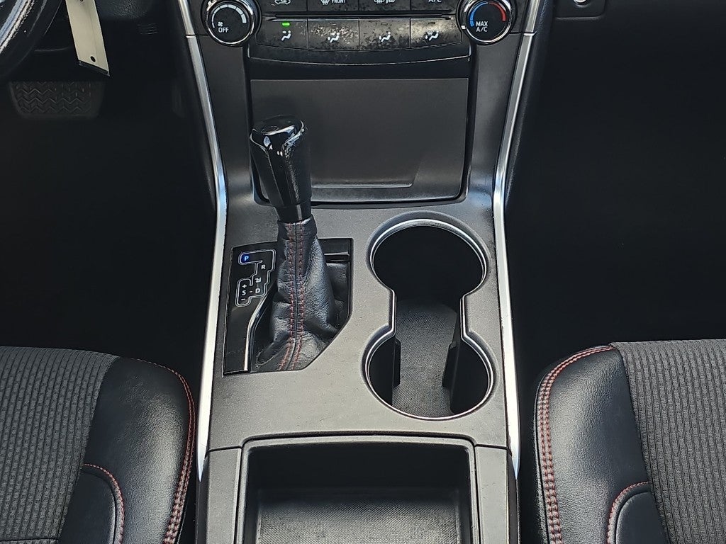 2016 Toyota Camry XLE