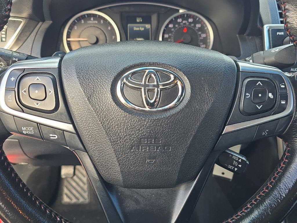 2016 Toyota Camry XLE