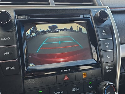 2016 Toyota Camry XLE