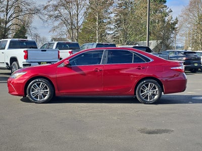 2016 Toyota Camry XLE