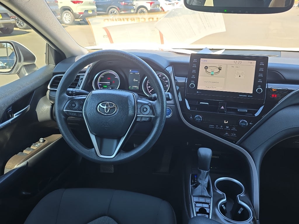 2022 Toyota Camry Hybrid LE