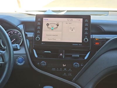 2022 Toyota Camry Hybrid LE