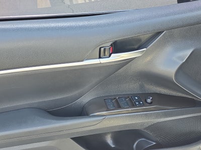 2022 Toyota Camry Hybrid SE