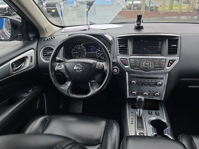 2017 Nissan Pathfinder SL