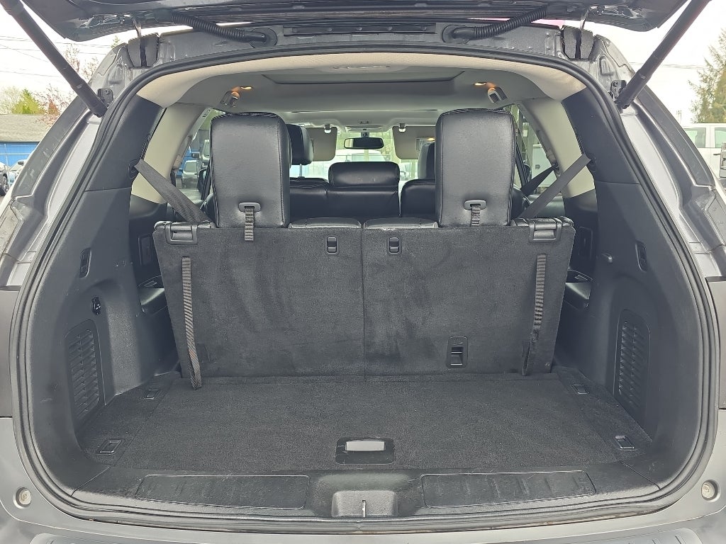 2017 Nissan Pathfinder SL