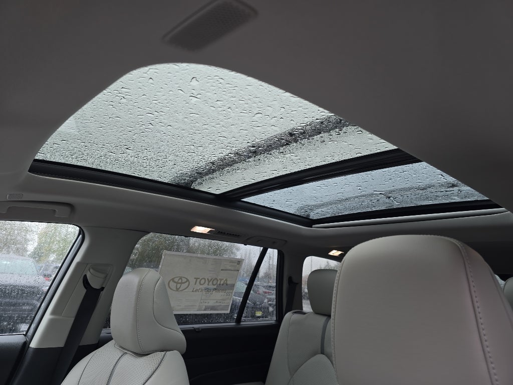 2026 Toyota Grand Highlander LE