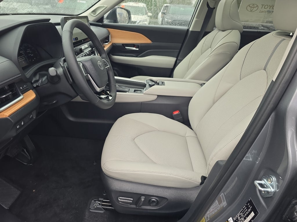 2026 Toyota Grand Highlander LE