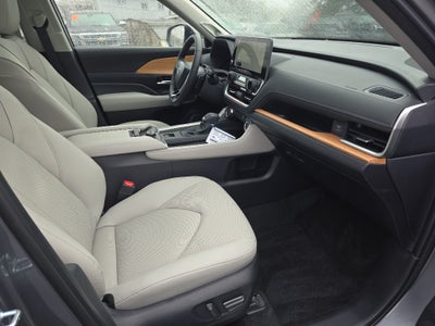 2026 Toyota Grand Highlander LE