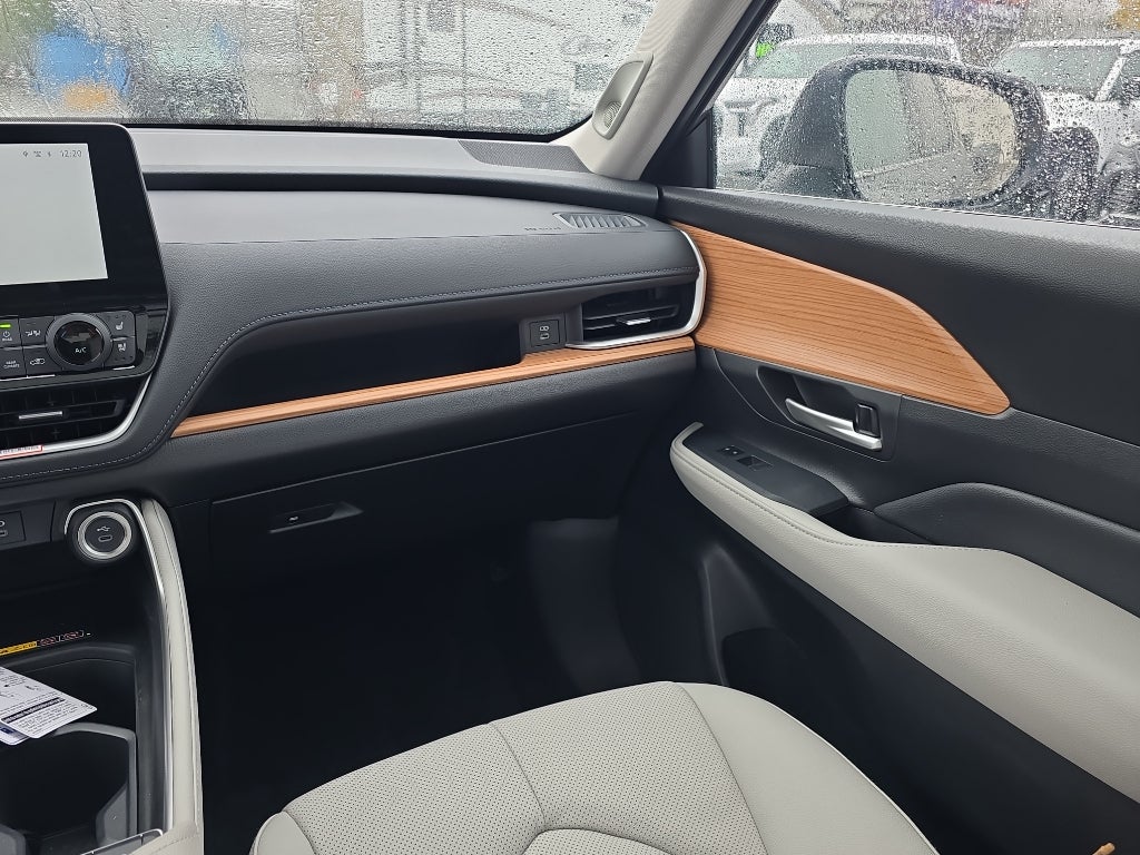 2026 Toyota Grand Highlander LE