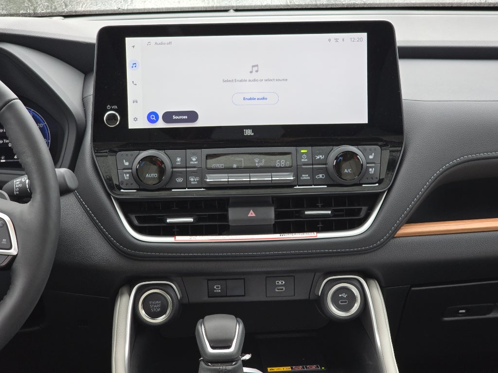 2026 Toyota Grand Highlander LE