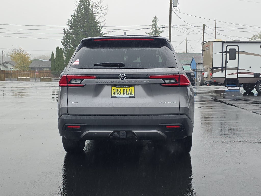 2026 Toyota Grand Highlander LE