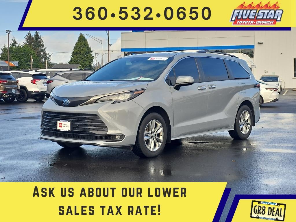 2022 Toyota Sienna XLE Woodland Edition