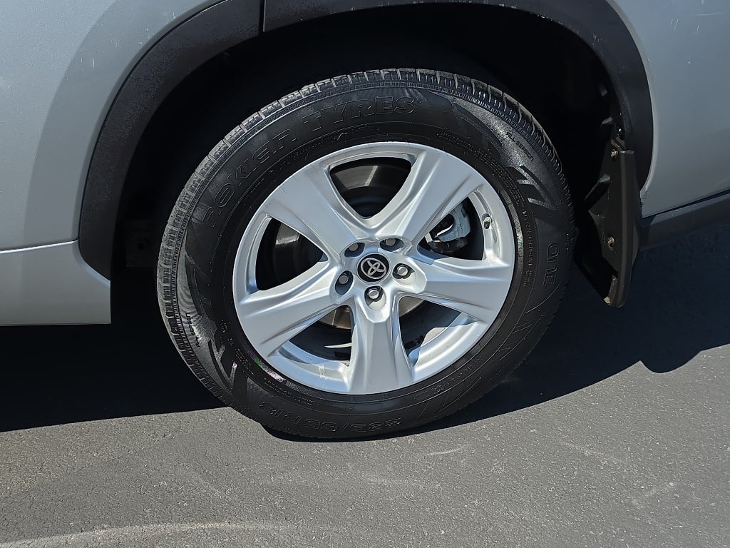 2020 Toyota Highlander L