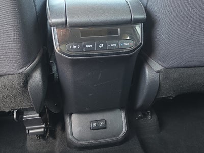 2020 Toyota Highlander L