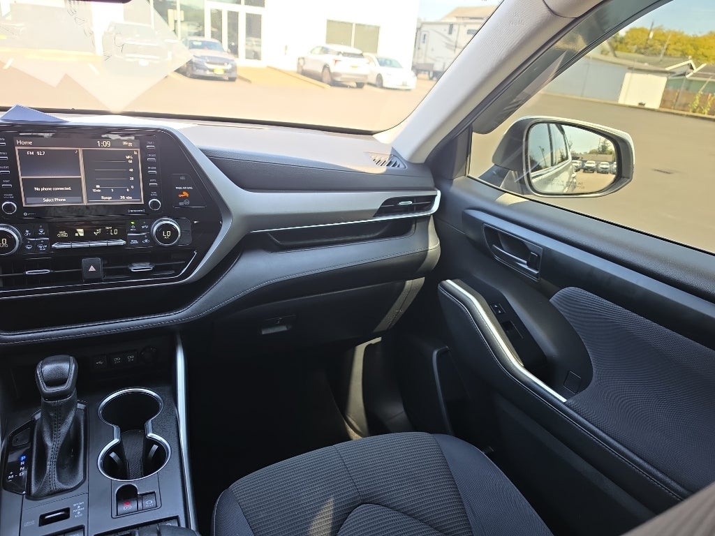 2020 Toyota Highlander L