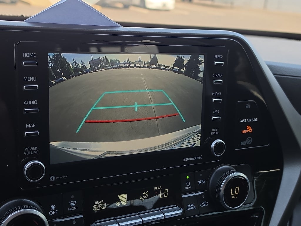 2020 Toyota Highlander L