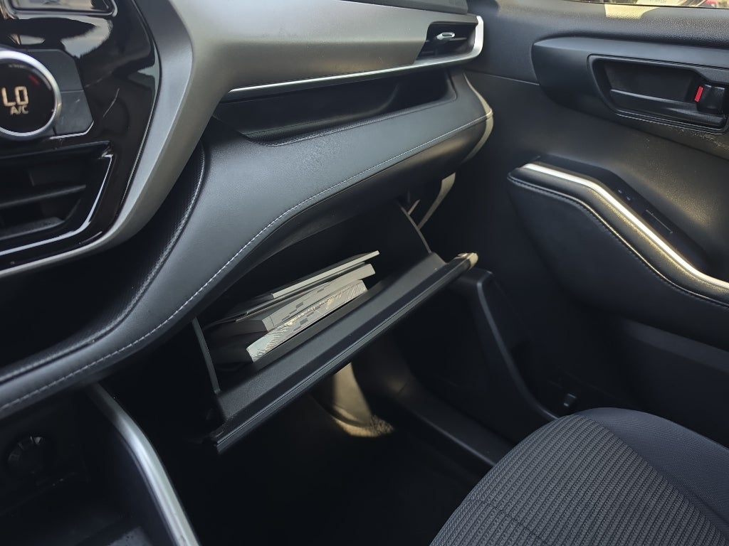 2020 Toyota Highlander L