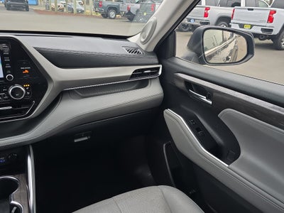 2022 Toyota Highlander Limited