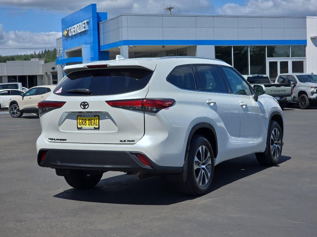 2022 Toyota Highlander XLE