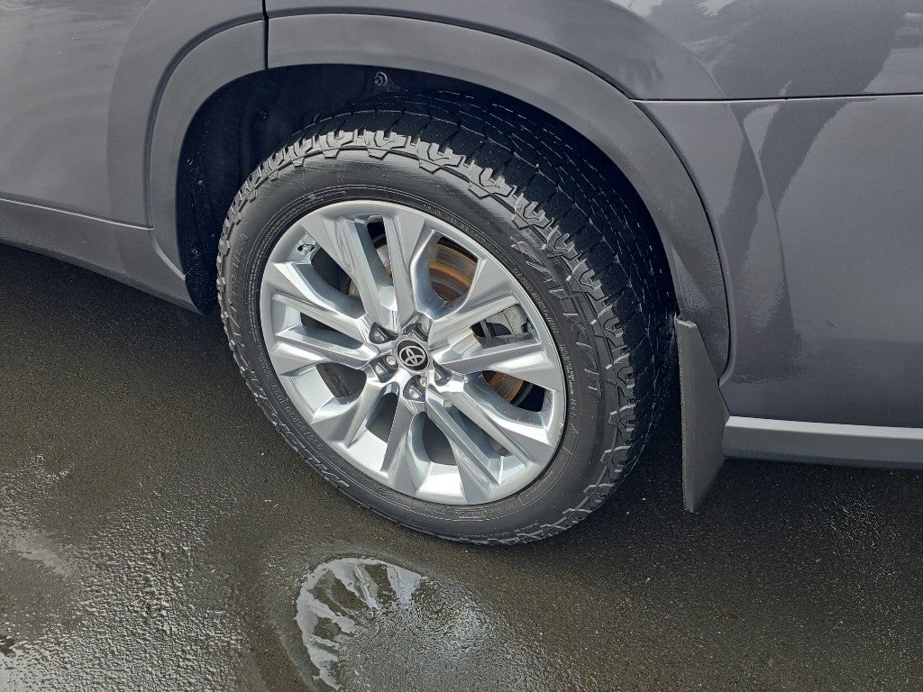 2023 Toyota Highlander Hybrid Limited