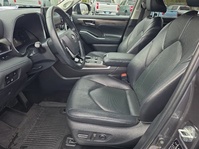 2023 Toyota Highlander Hybrid Limited