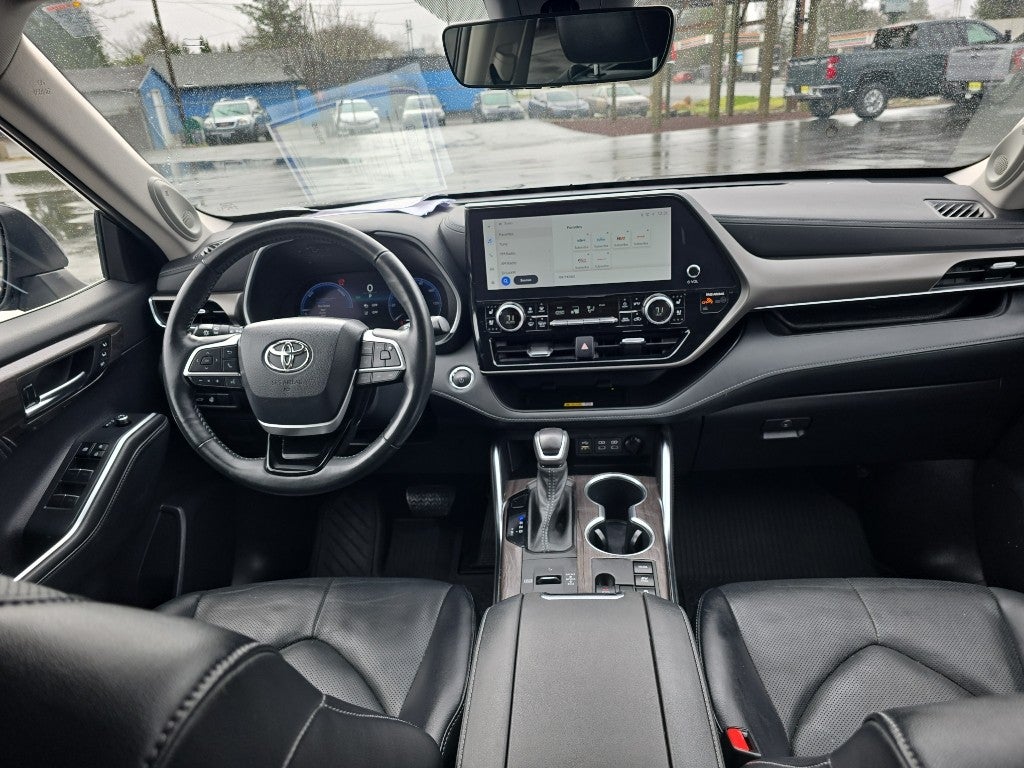 2023 Toyota Highlander Hybrid Limited