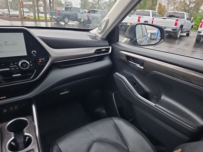 2023 Toyota Highlander Hybrid Limited