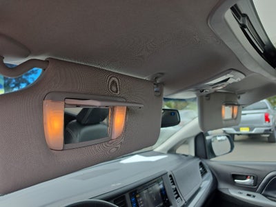 2015 Toyota Sienna SE
