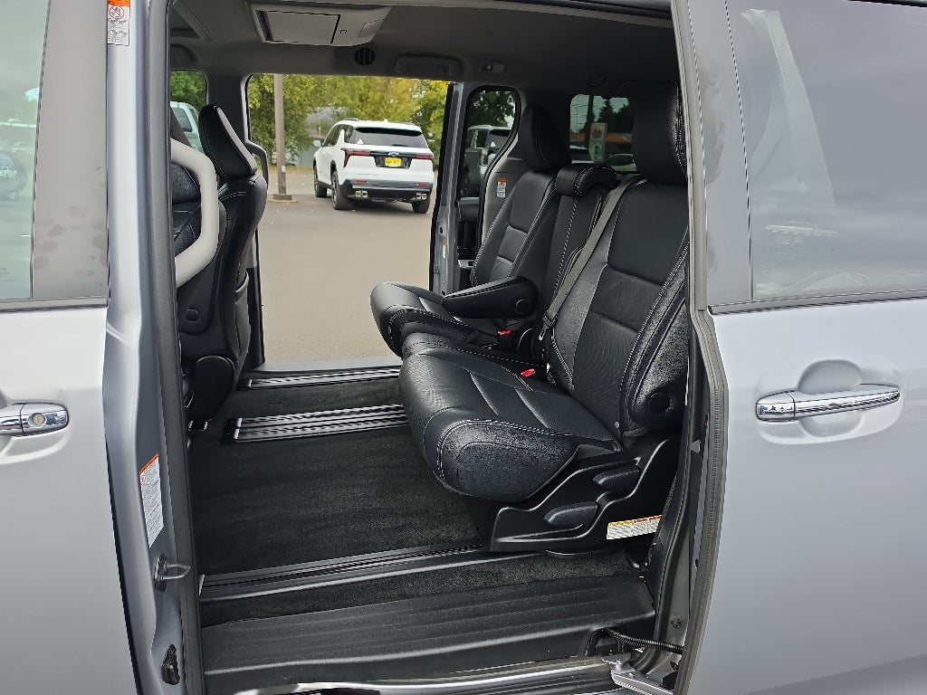 2015 Toyota Sienna SE
