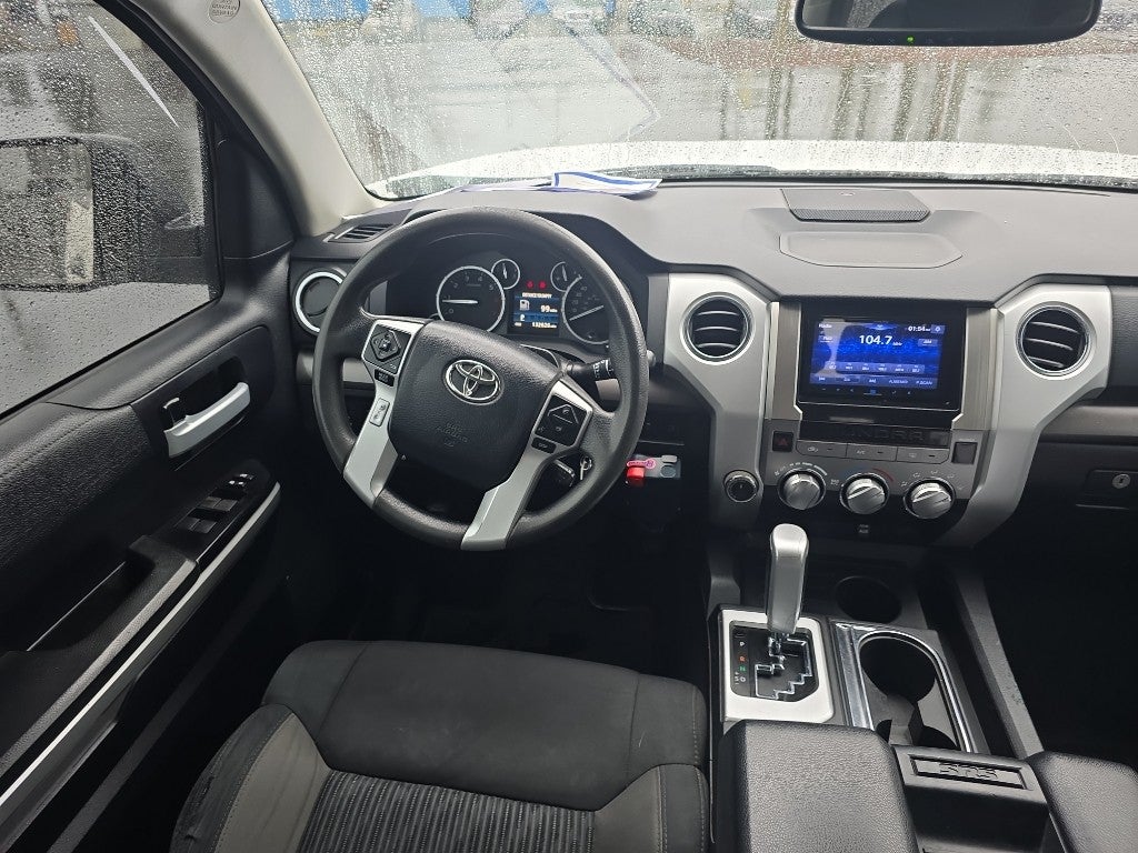 2014 Toyota Tundra 4WD Truck SR5