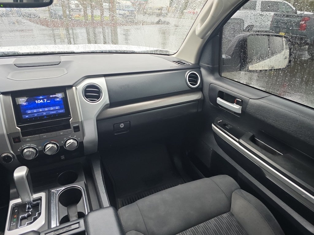 2014 Toyota Tundra 4WD Truck SR5