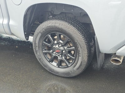 2017 Toyota Tundra 4WD SR5