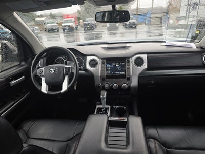 2017 Toyota Tundra 4WD SR5