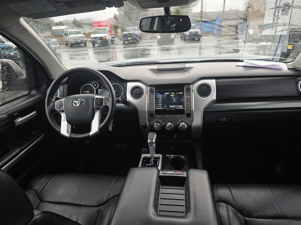 2017 Toyota Tundra 4WD SR5