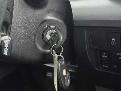 2017 Toyota Tundra 4WD SR5