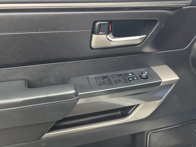 2022 Toyota Tundra 4WD SR5