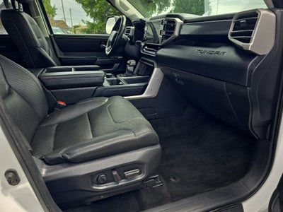 2022 Toyota Tundra 4WD SR5