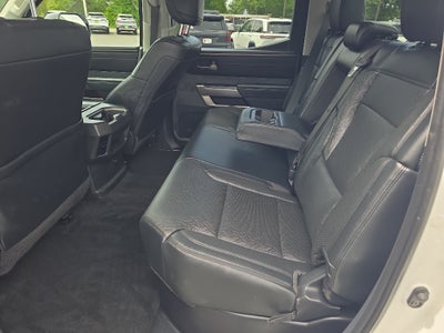 2022 Toyota Tundra 4WD SR5